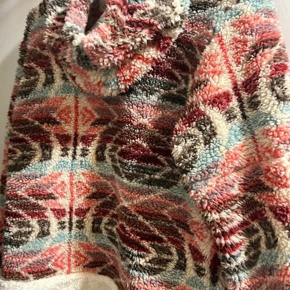 Colorful Patterned Fleece Jacket - Picture 3 of 6